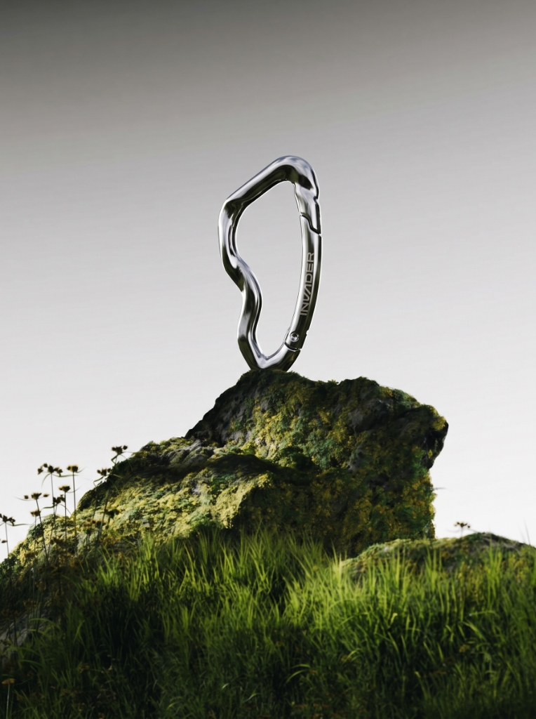 INVADER 02 Liquid Carabiner